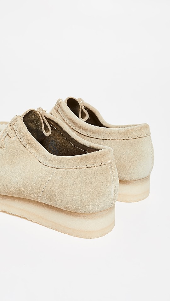 clarks 绒面革 wallabee 鞋子