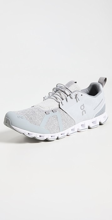 on 云朵毛圈布运动鞋