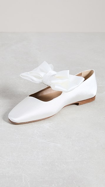 sleeper aristocrat 白色缎面芭蕾平底鞋