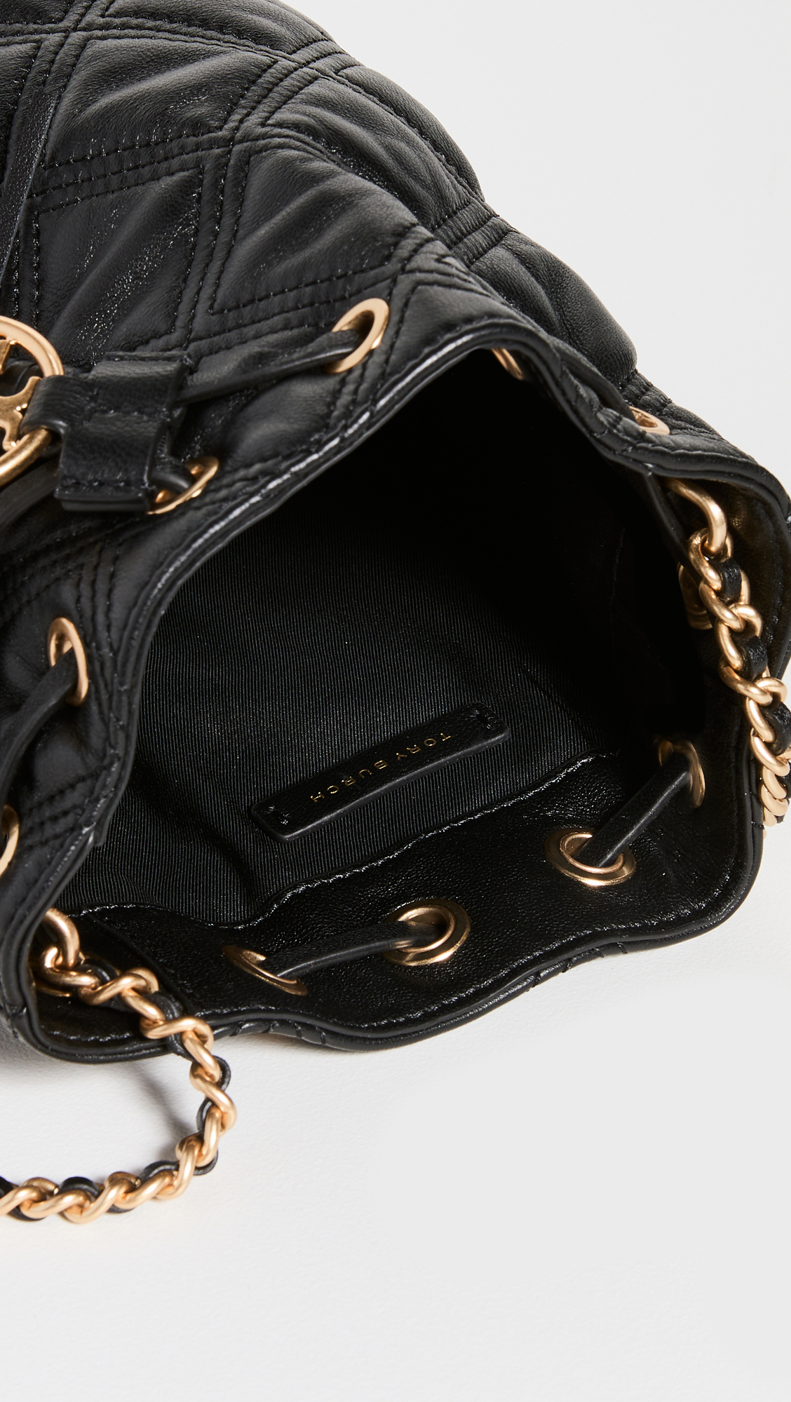 Tory Burch 汤丽柏琦 Fleming 迷你羊皮水桶包 海淘免运费直邮到手约￥2324 天猫￥4900