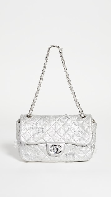 chanel 银色冰块半翻盖包