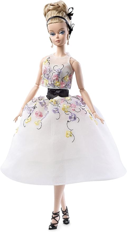 barbie 时装模特芭比娃娃,华丽的礼服