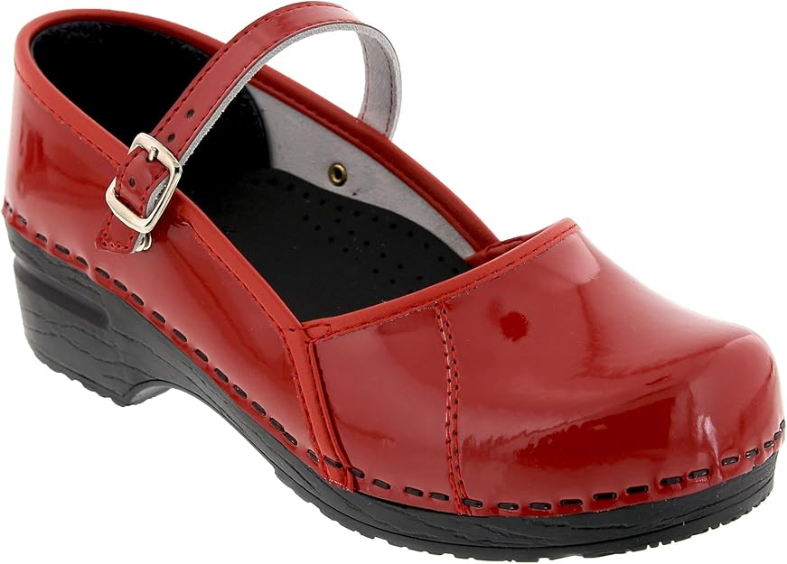 bjork marcella mary jane 红色漆皮洞洞鞋