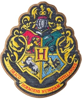 5 英寸 x 4.1 英寸,霍格沃茨学校徽章