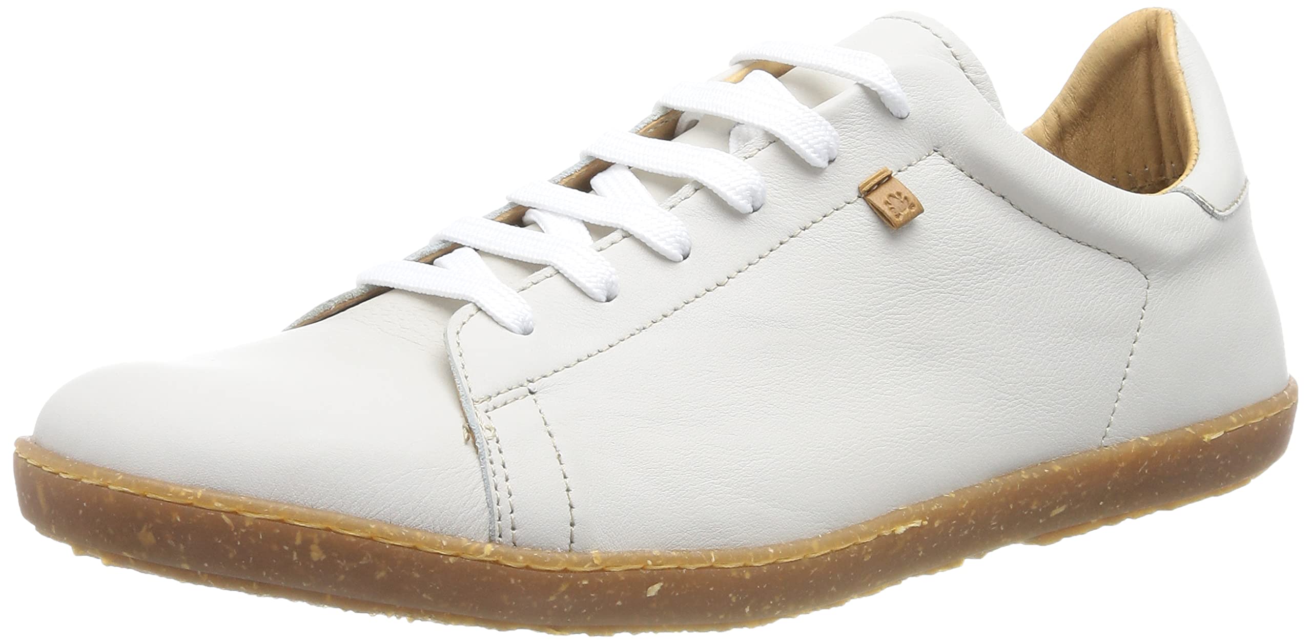 El Naturalista neutral Strata sneakers