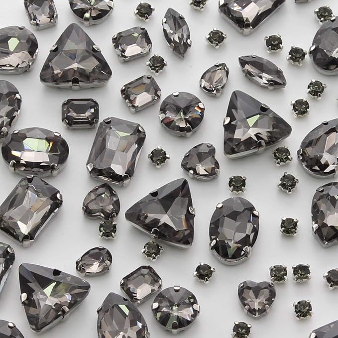 玻璃水钻缝在水晶宝石上的心理平背带银爪珠宝工艺品,服装鞋服装灰色