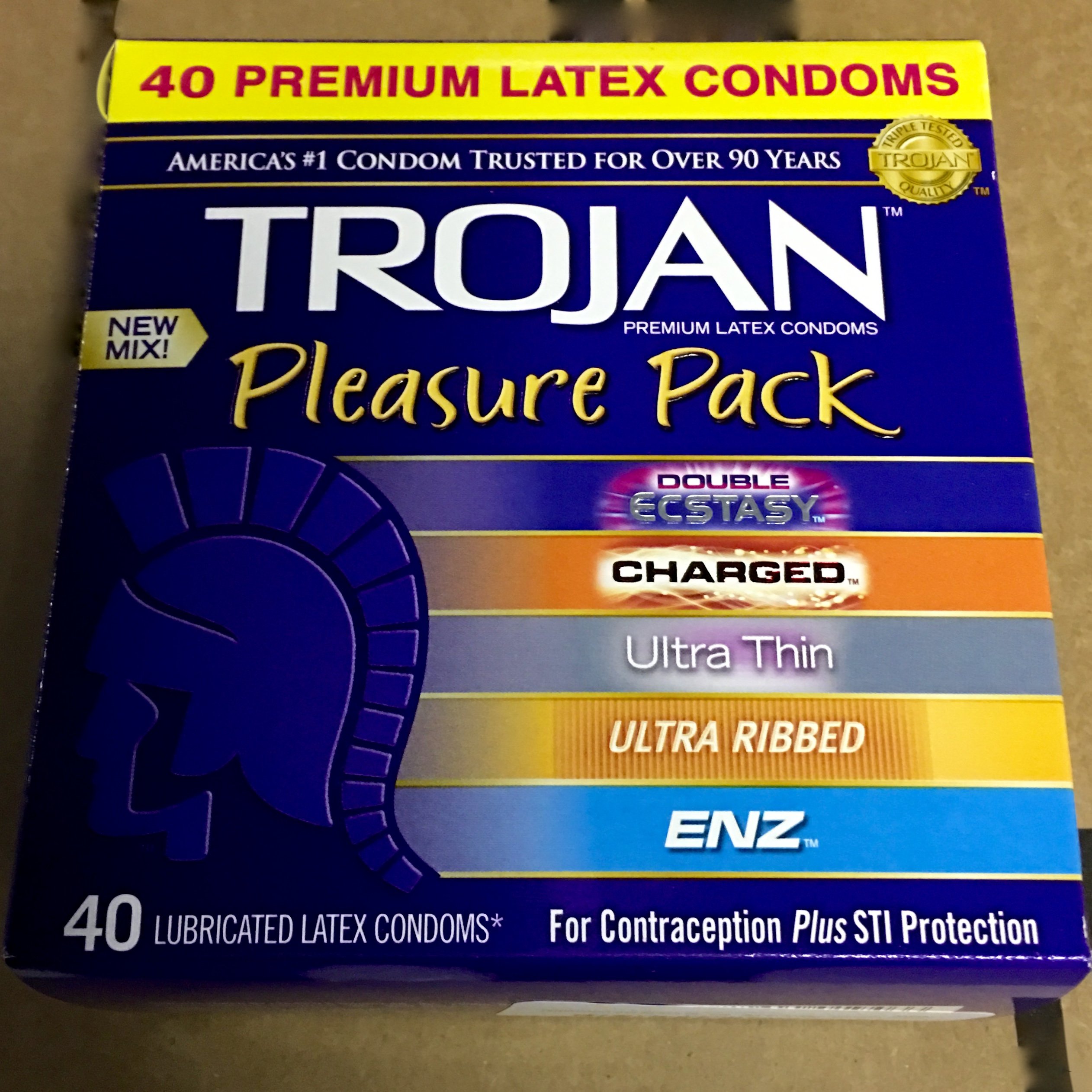 TROJAN High Quality latex * set 40 pieces - Pleasure set